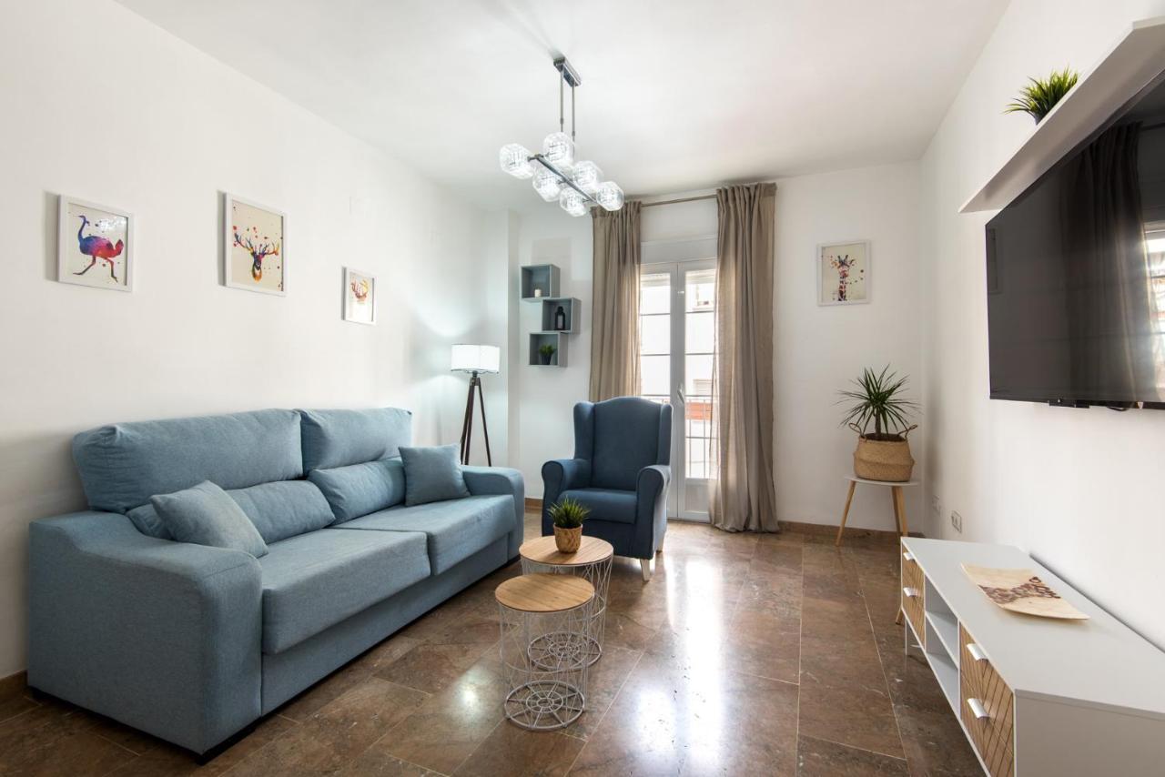 Center 2bed 2b Aircon Wif And Parking Free Apartment Malaga