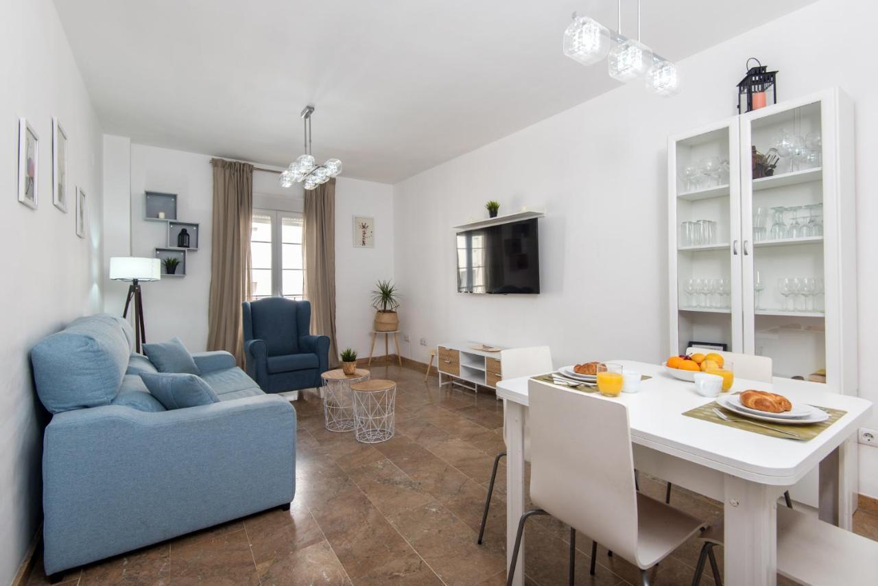 Center 2bed 2b Aircon Wif And Parking Free Malaga