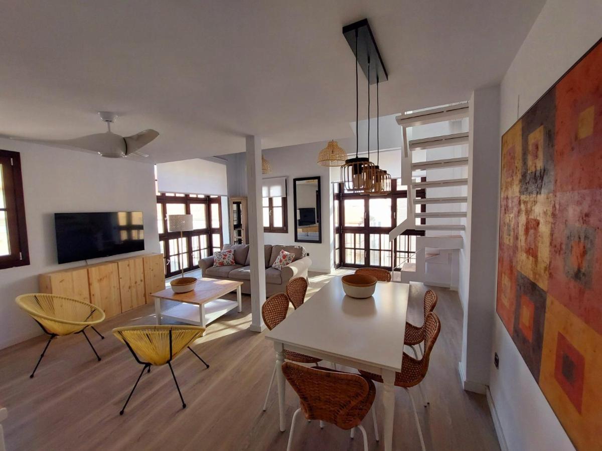 Dona Elvira Carreteria Apartment Málaga