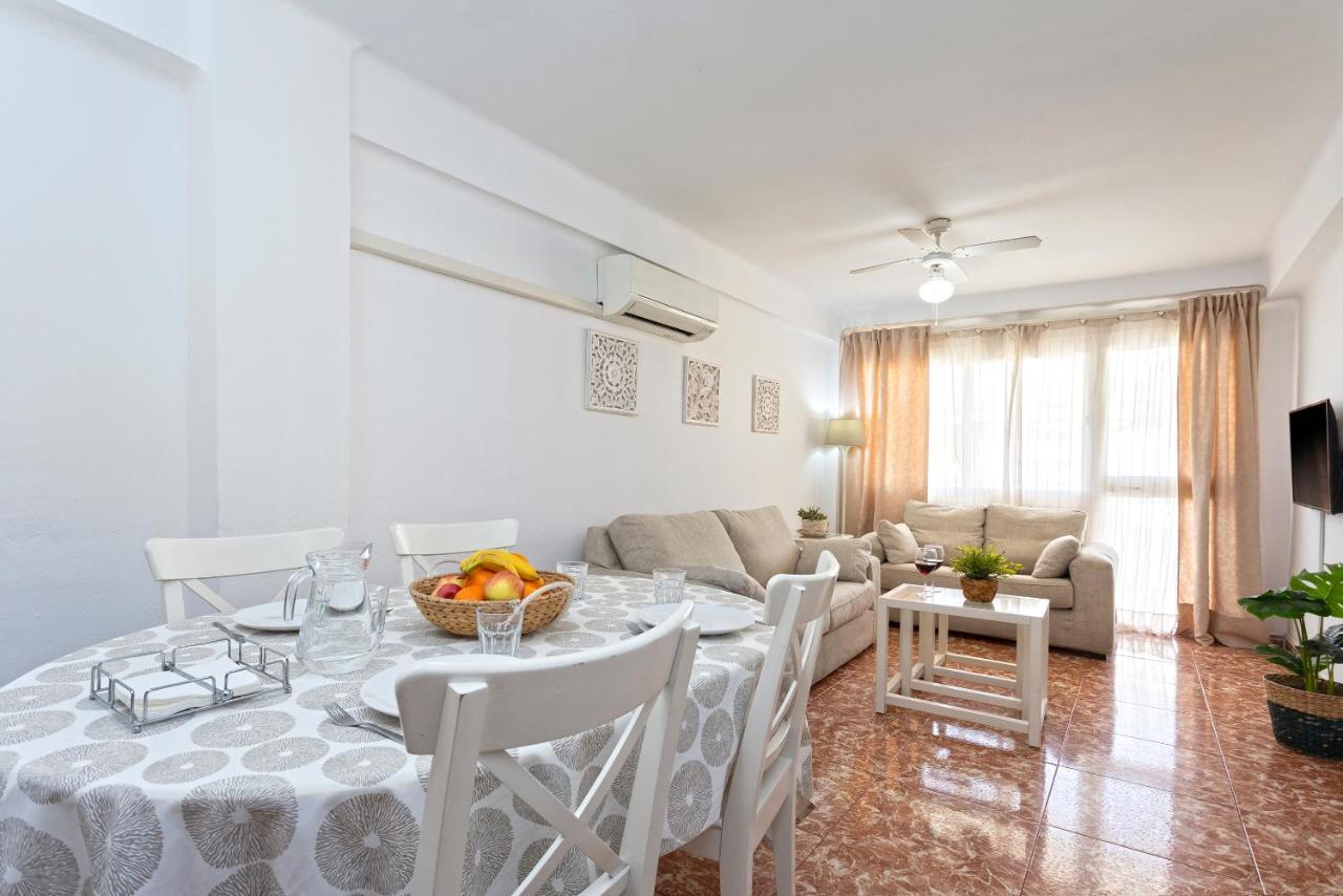 Center And Next To The 3 Bedrooms Málaga