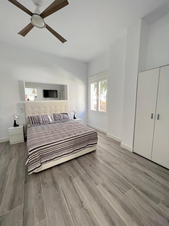 Playa De La Misericordia Apartment *