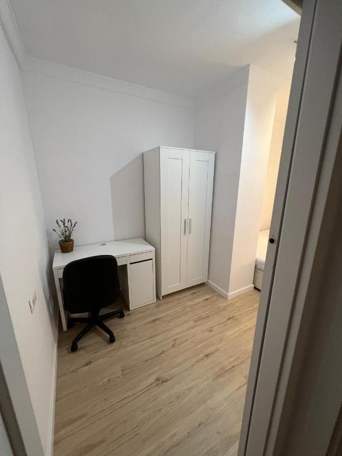 Cozy In City Centre Apartment *