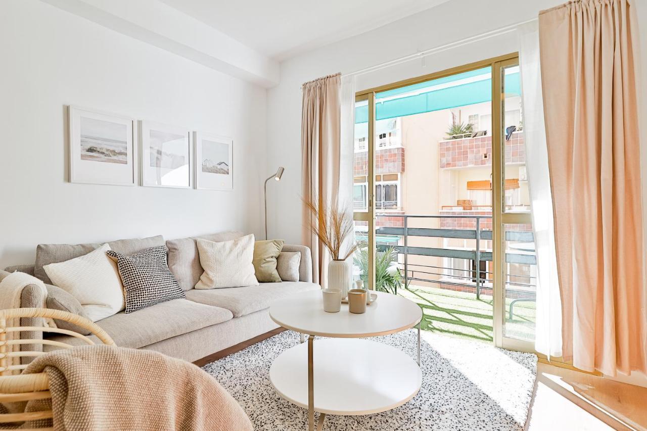 C24 Fantastic 4 Bedroom With Terrace Apartment Málaga
