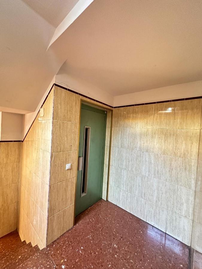 Holidays2malaga Lebrija 3 Bedroom & Terrace & Parking & Smart Tv Appartement *