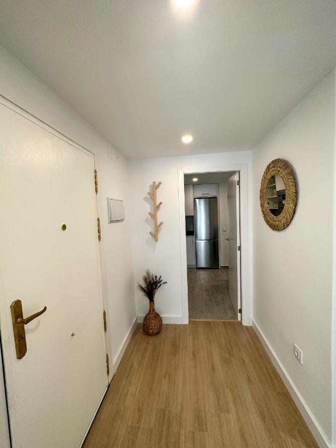 Holidays2malaga Lebrija 3 Bedroom & Terrace & Parking & Smart Tv Appartement *