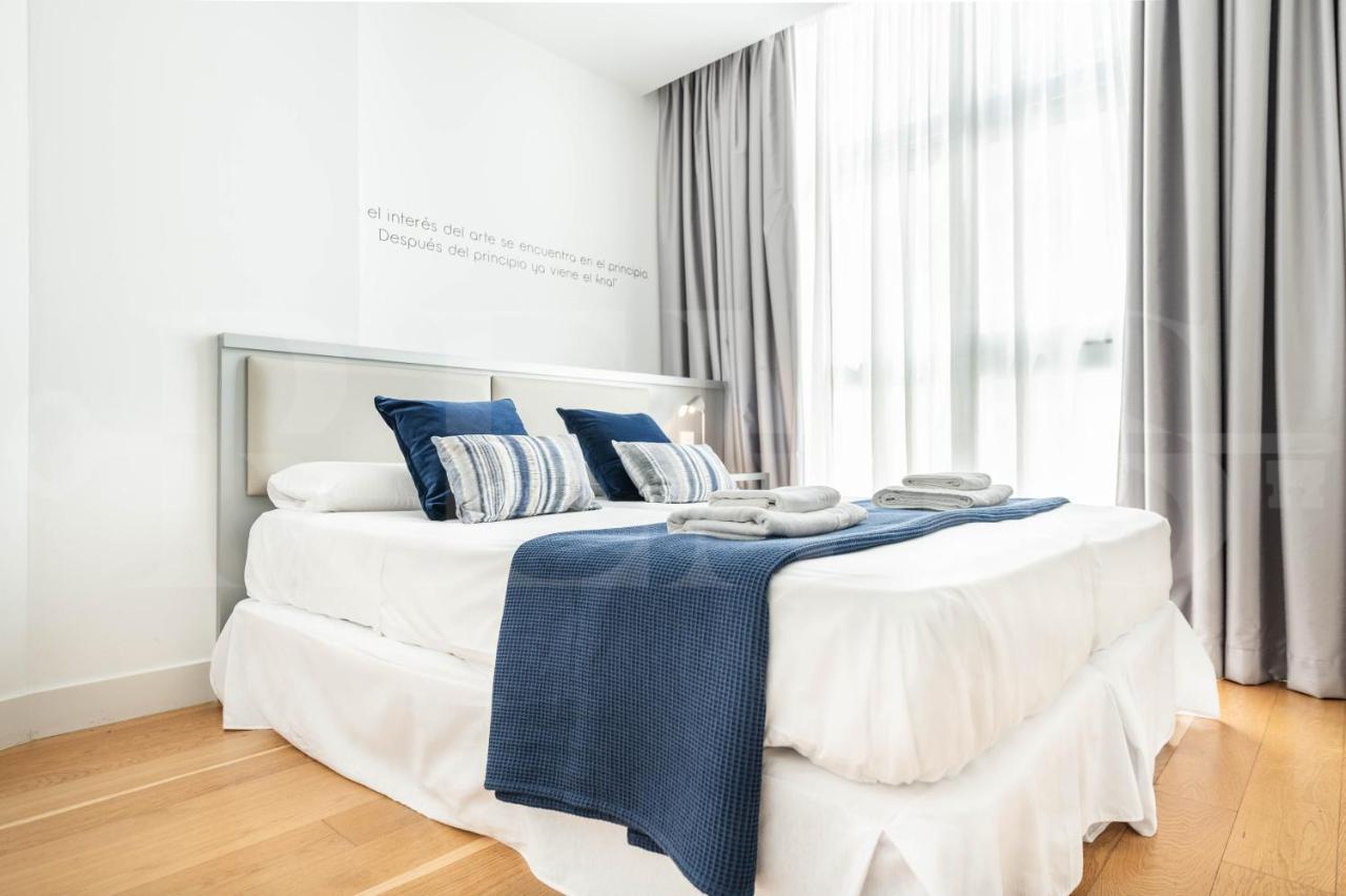 Apartment Marvellous Penthouse With Terrace & Cathedral Views By Rems