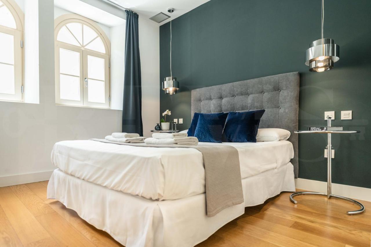 Apartment Marvellous Penthouse With Terrace & Cathedral Views By Rems