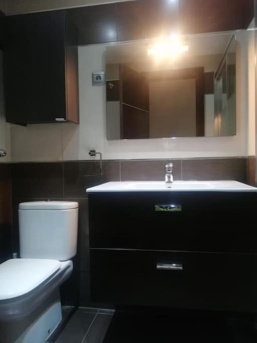 Apartamento Luminoso Con Terraza