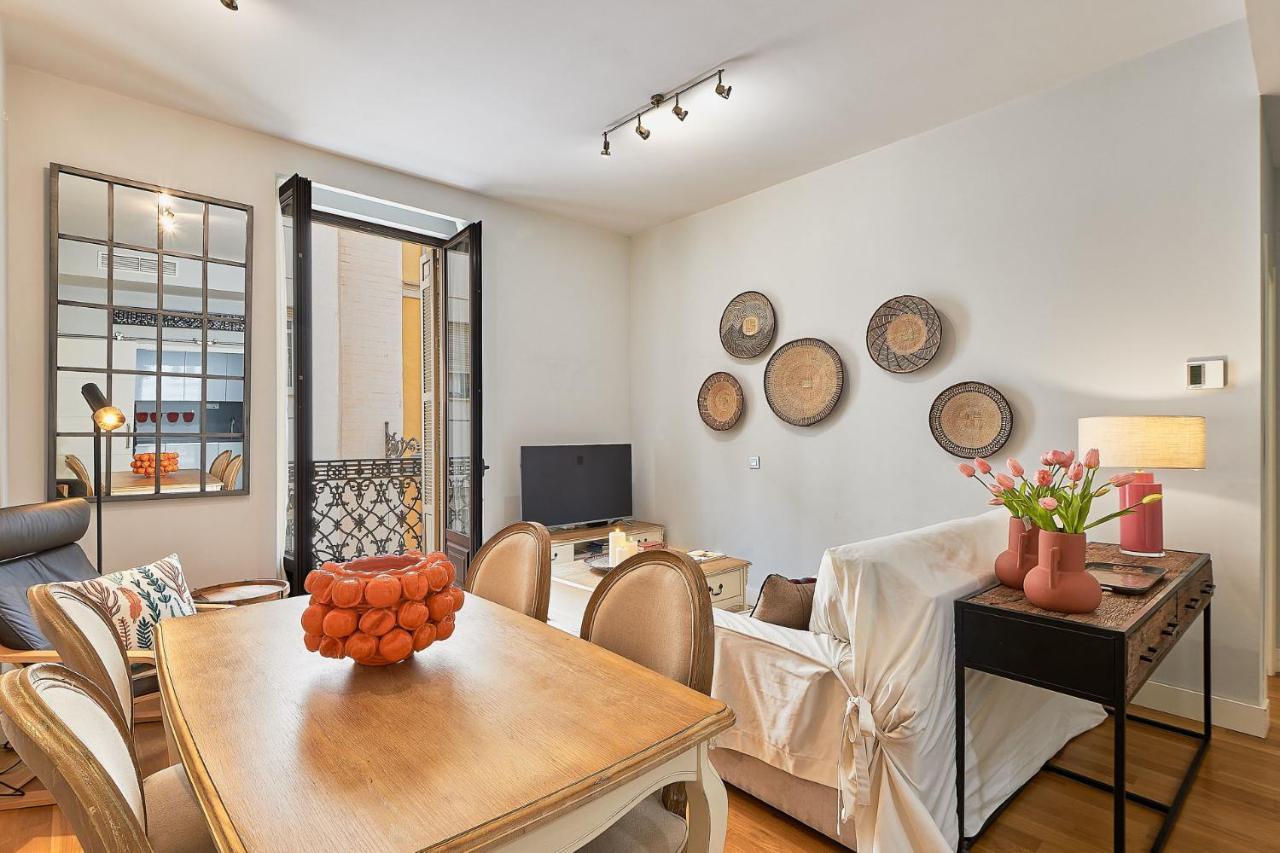 Sebastian Souviron In By Solaga Homes Apartment Malaga