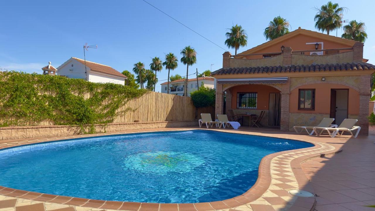 Vakantiehuis El Parral - Piscina Y Sala De Cine *