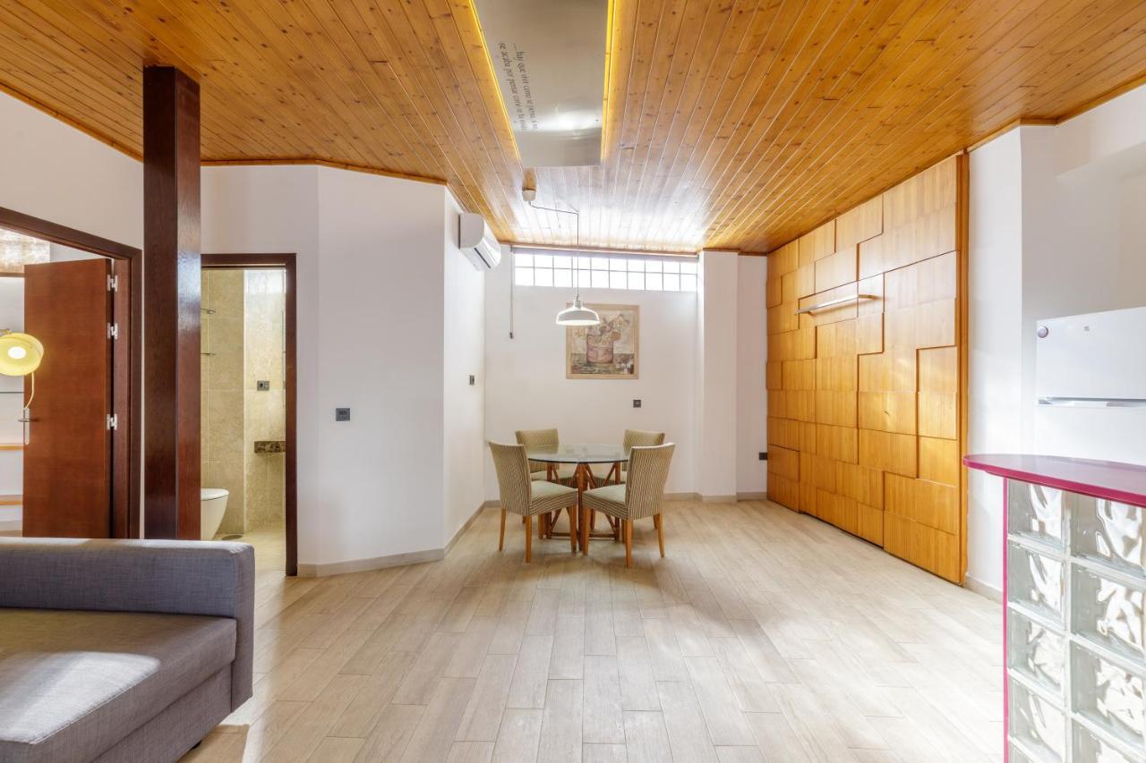 Autor By Caleta Homes Apartamento *