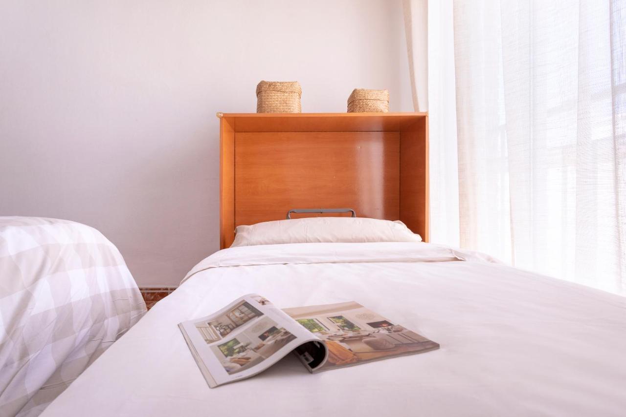 Appartement Center And Next To The 3 Bedrooms *