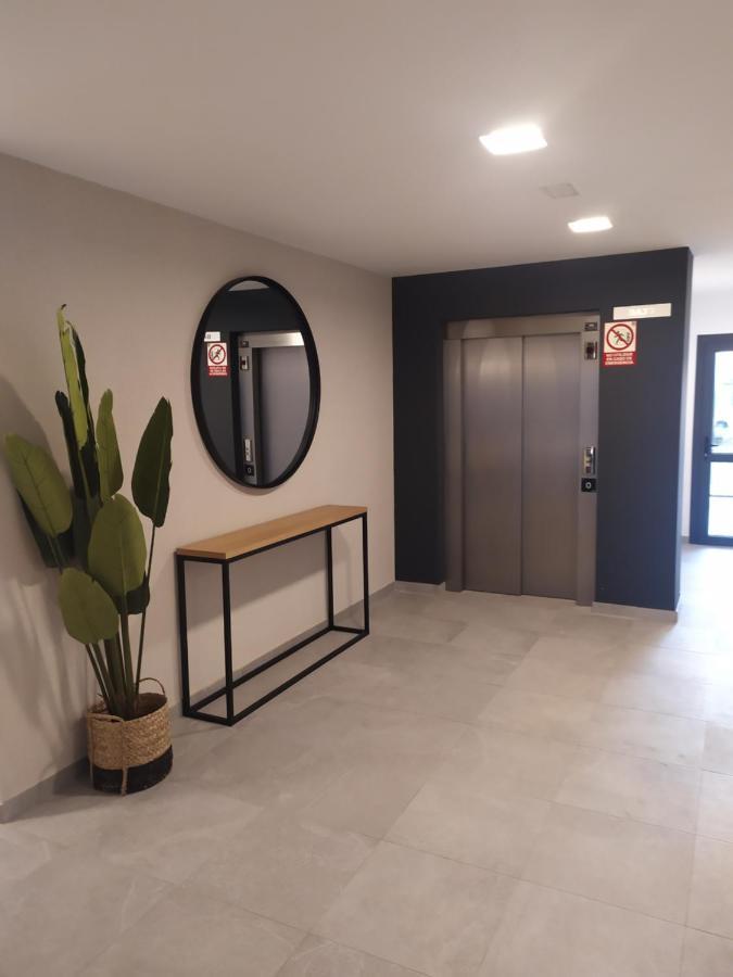 En Valle-niza, Almayate, Benajarafe, Torre Del Mar A 50 Metros De La Playa *