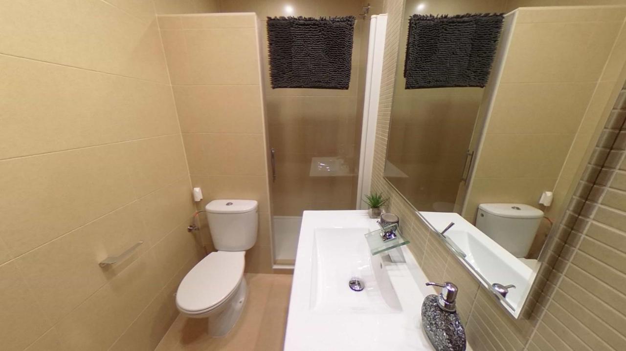Ven Descansa Y Conoce Apartamento Málaga