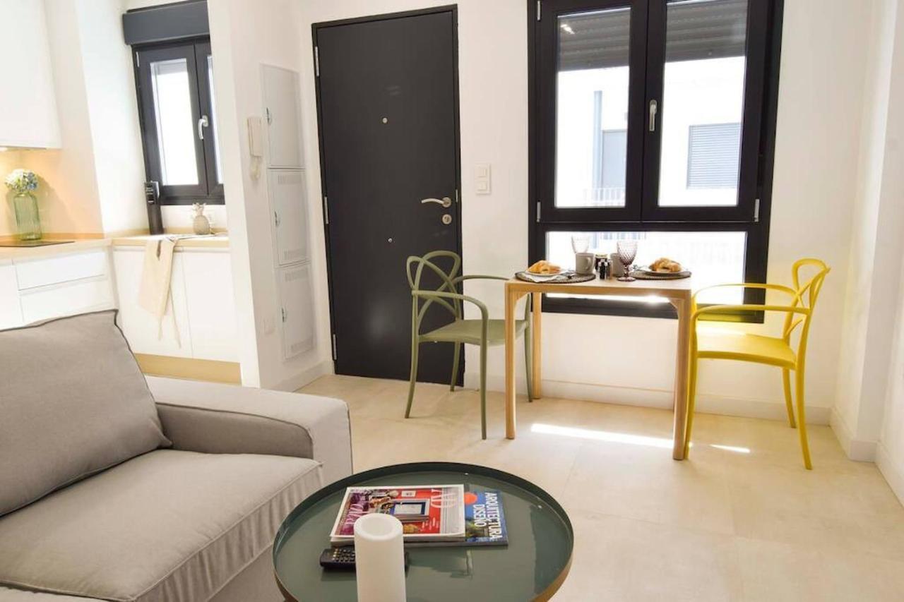 Apartment Lovely Studio In Center By Sharingco.
