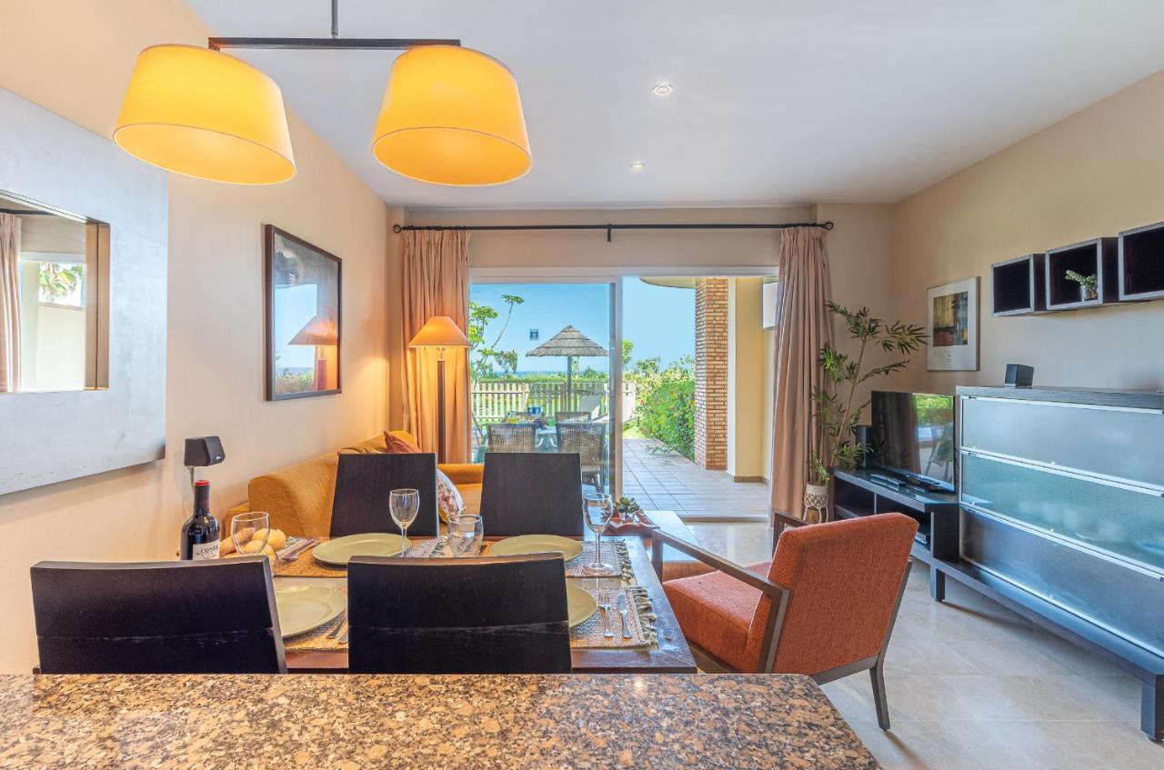 Mijas Costa, Near To Beach, Wyndham Apartment