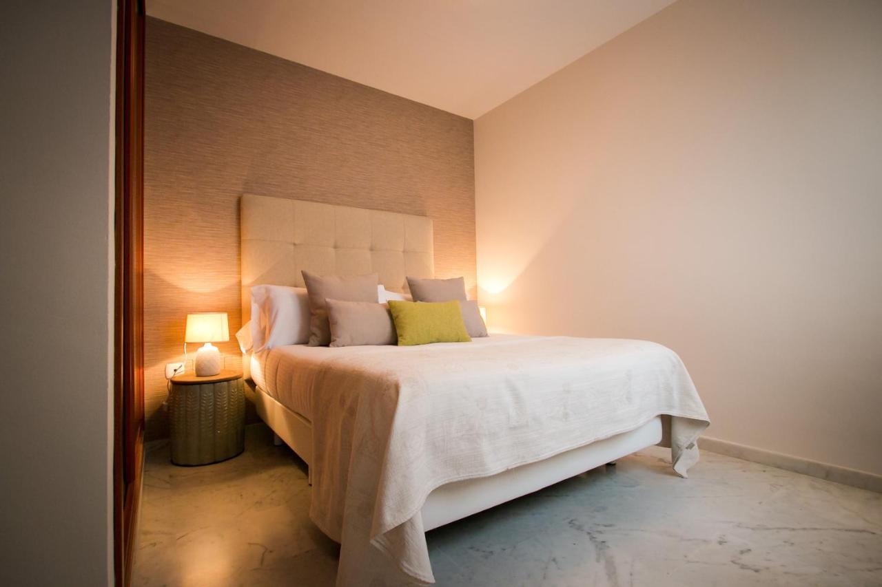 Apartment Holidays2malaga Pena Parking & French Balcony & Smart Tv