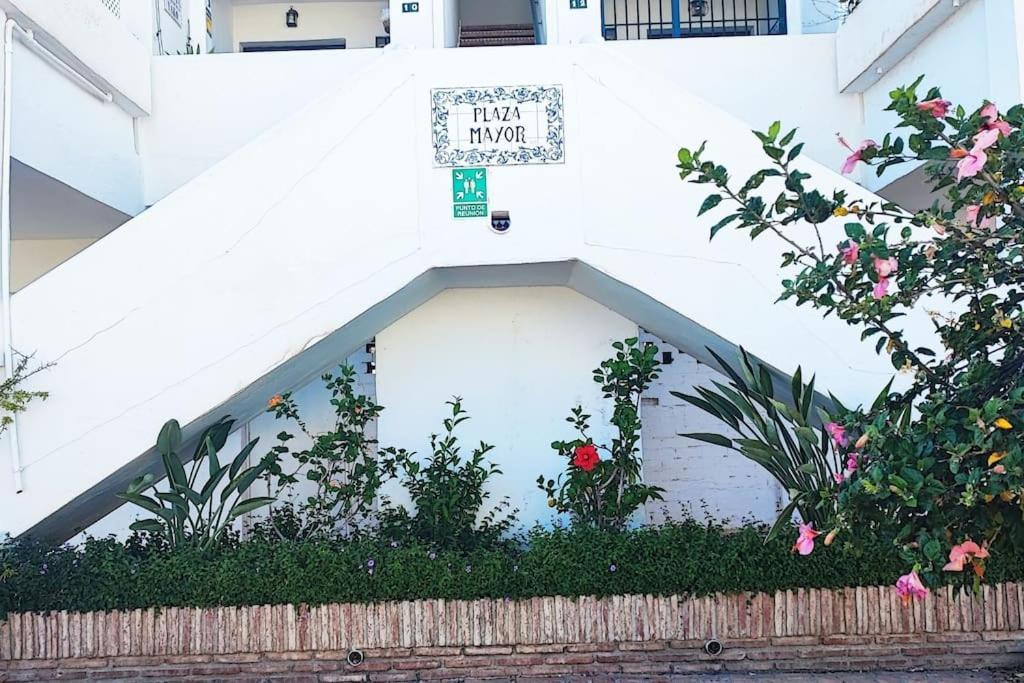 !!fabulous Duplex In Mijas Costa With Community Pool And Parking Free!! * Málaga