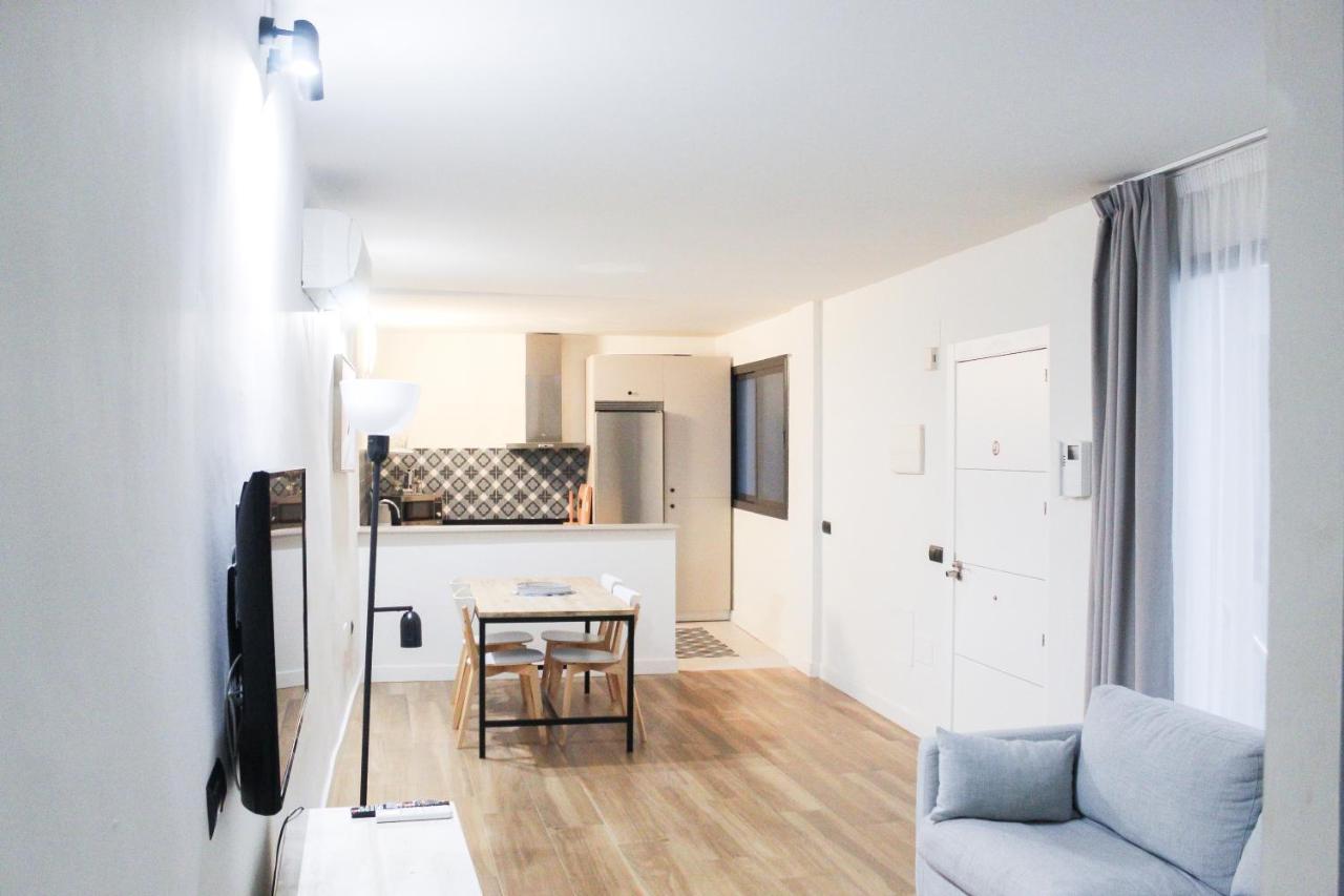 Aqua Apartment *
