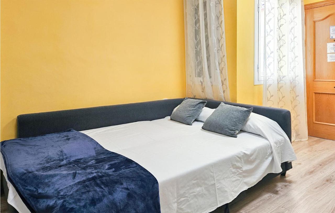 2 Bedroom Stunning In * Malaga