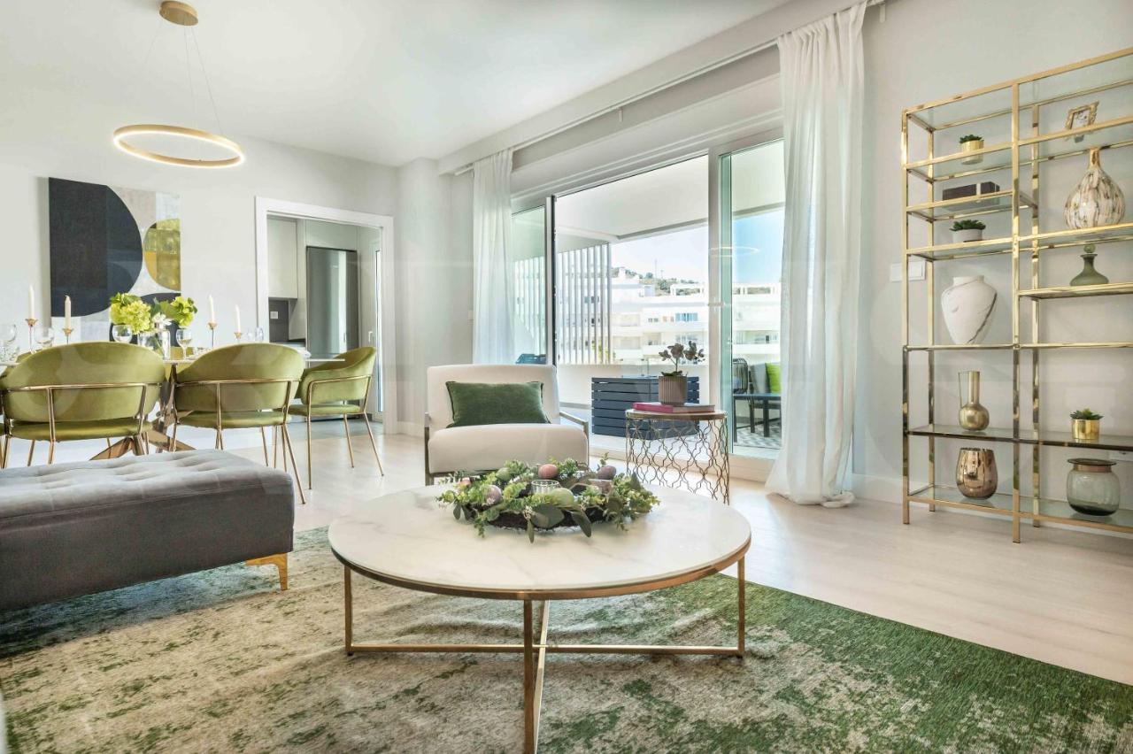 Apartment With Parking, Gym & Terrace By Rems Malaga