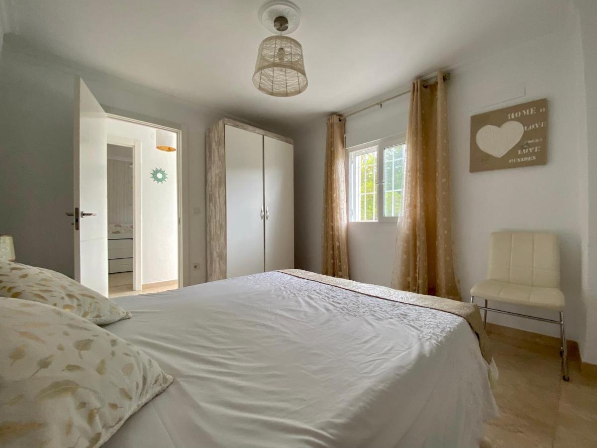 Felicidad Sayalonga Rural Holiday home Malaga