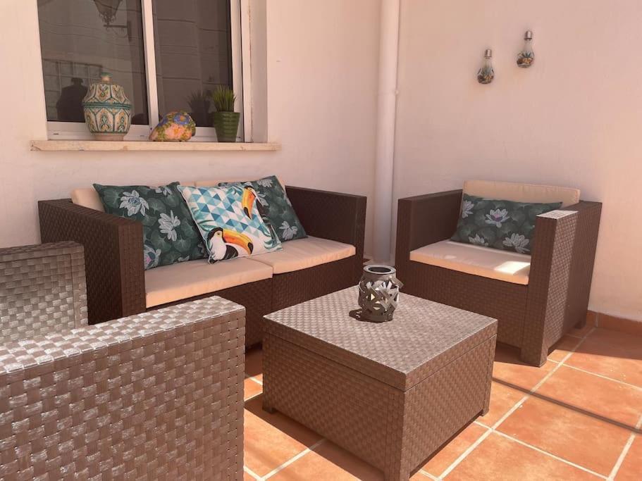 Apartment Precioso Con Patio Malaga