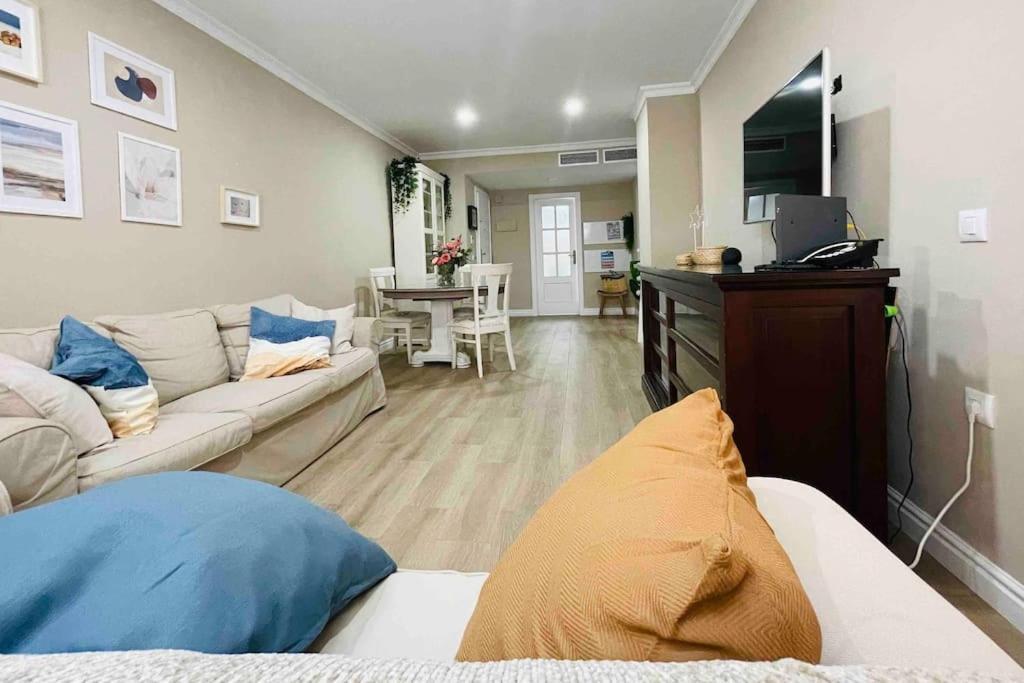 Apartamento Torre Atalaya-teatinos Capital Appartement *