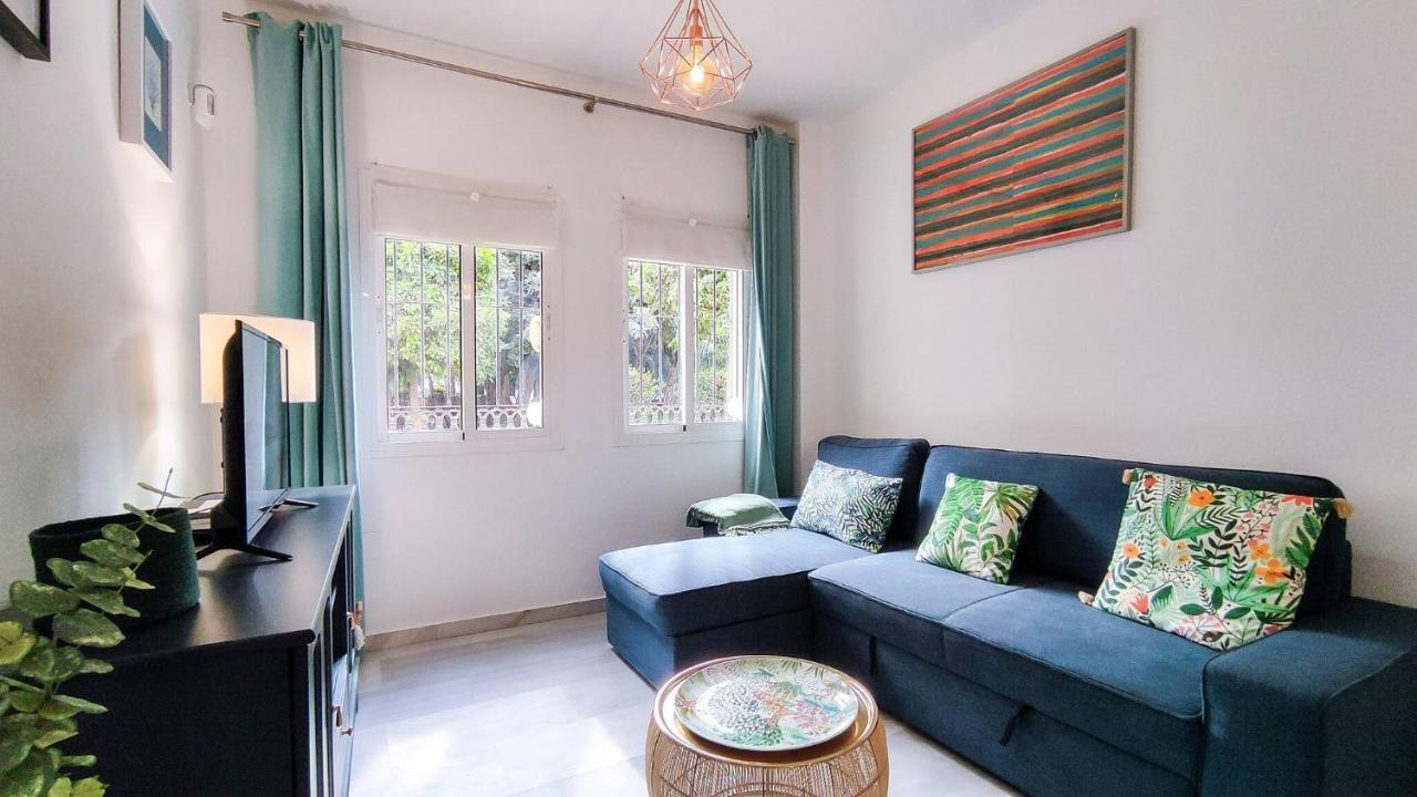 Apartment Plaza De Cristos Con Jardin By Sharingco Malaga