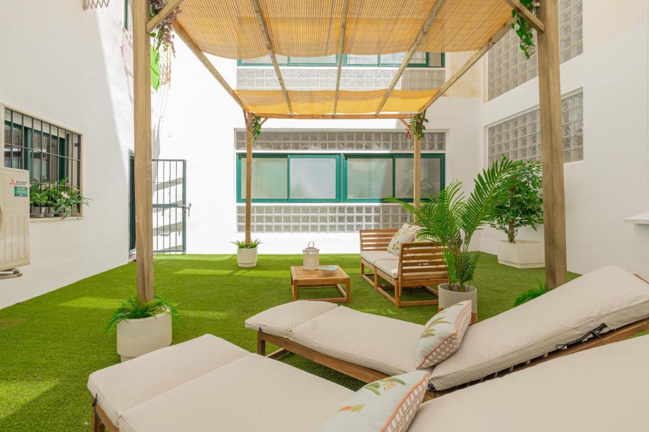 C30 Deluxe Studio With Terrace Into Cathedral Square Apartment Málaga