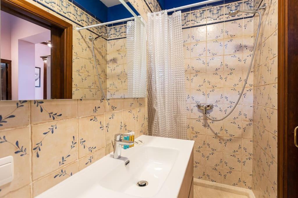 5. Casa De Alma. In Historic House Apartamento *