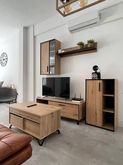 Ideal En El Centro Apartment *