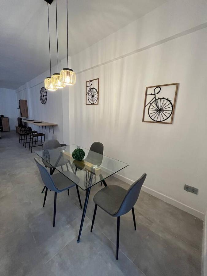 Apartment En Centro De *