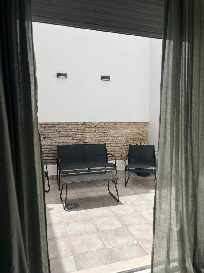 Cd-p Loft, New Charming Loft With Private Patio, Center, Quite Neighborhood *