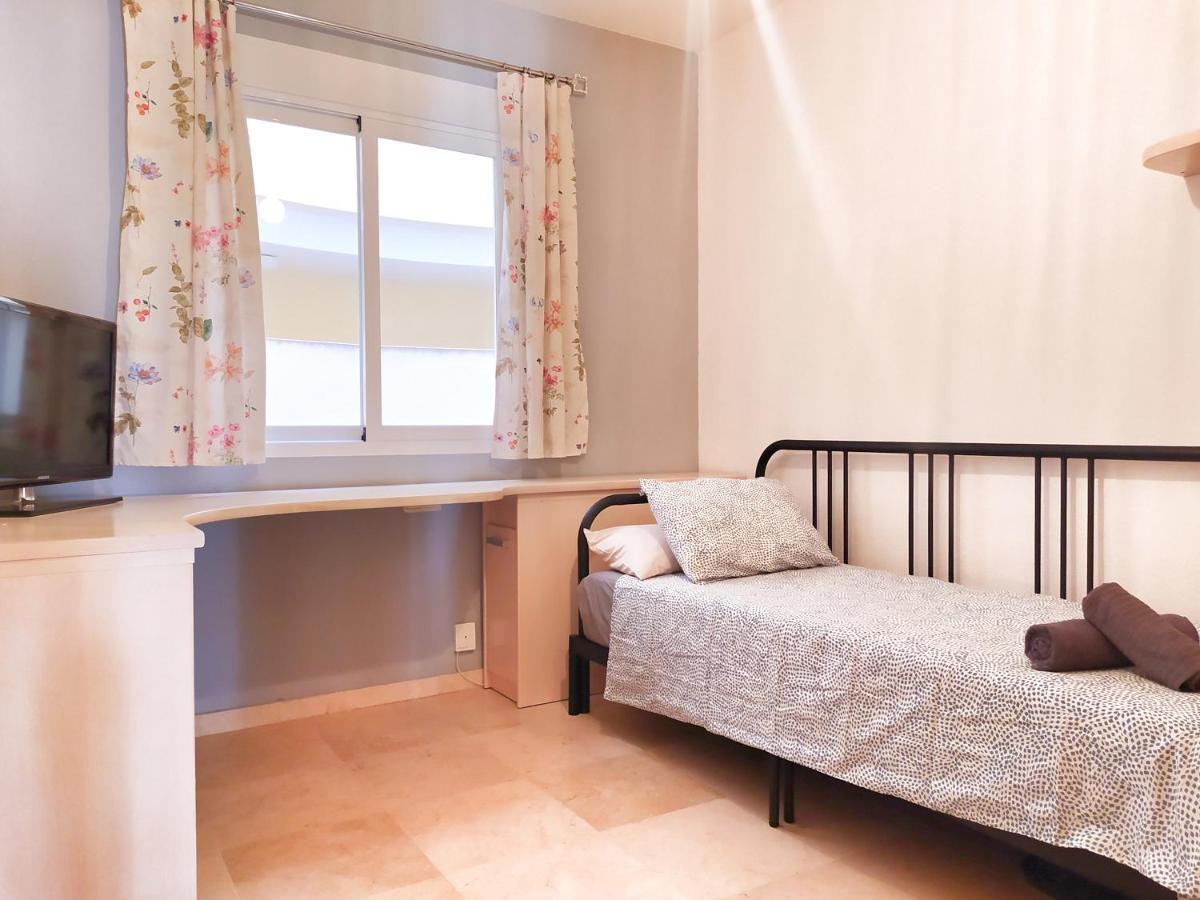 Inmogest - Apartamento Cristina Ii 6 Personas * Malaga
