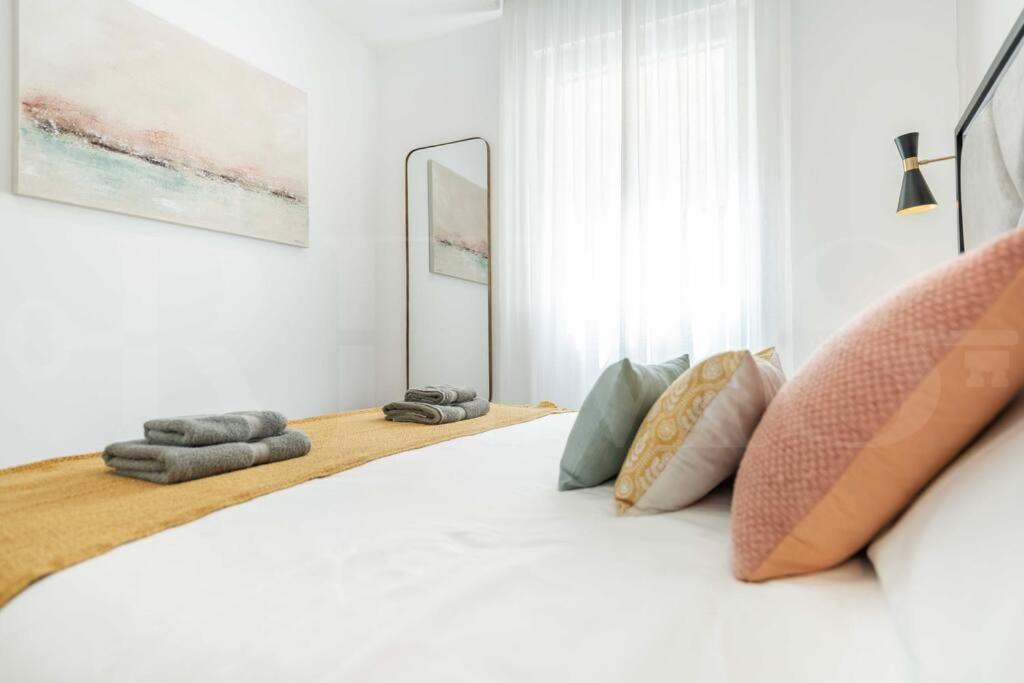 Apartment Tranquil & Bright With Parking By Rems Malaga