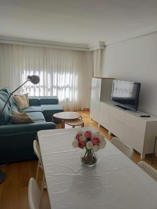 Apartment Piso En Zona Universitaria-teatinos. *