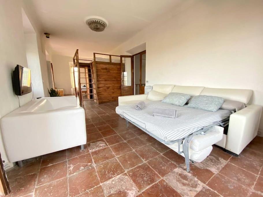 Villa Con Preciosas Vista A Capital Malaga