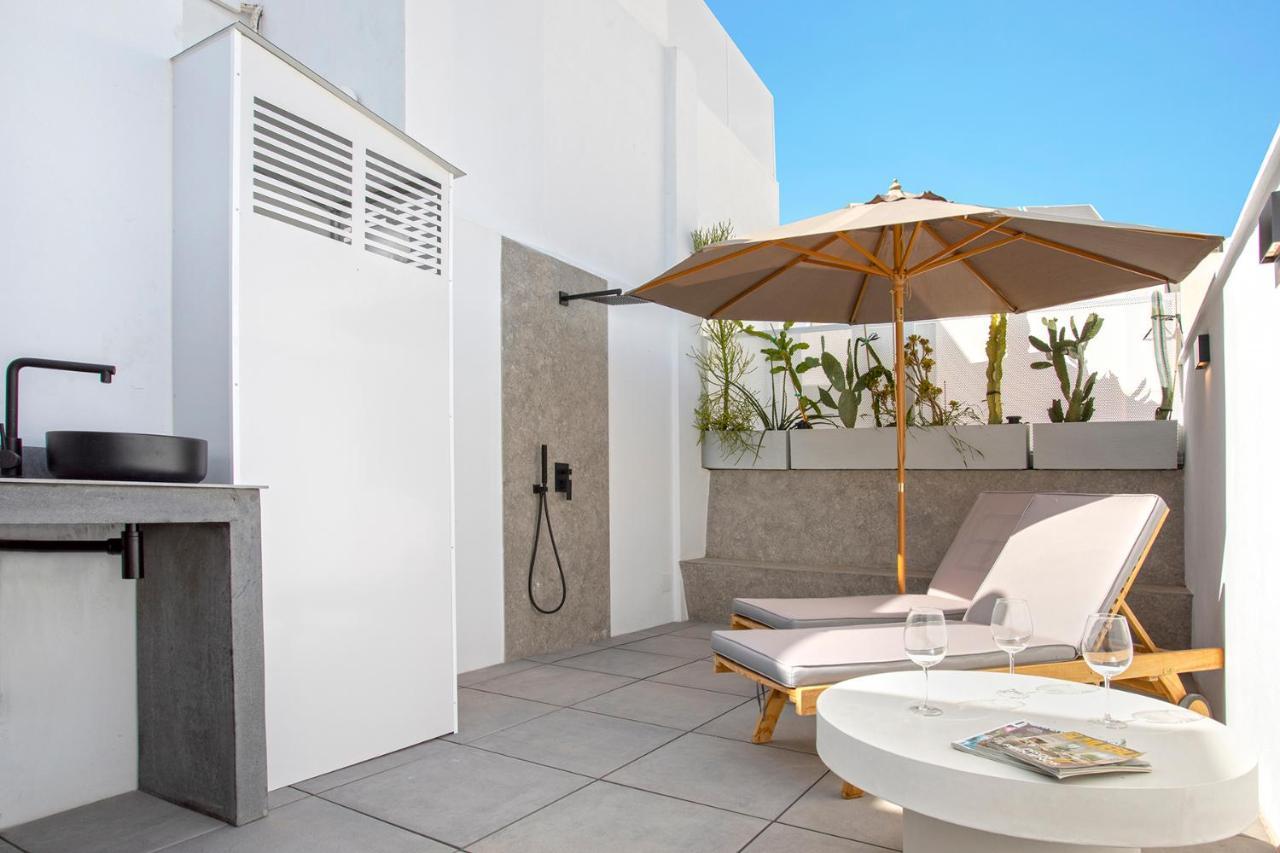 Magnificent Renovated 2bd 2bth Duplex With Terrace - Centre Appartement *