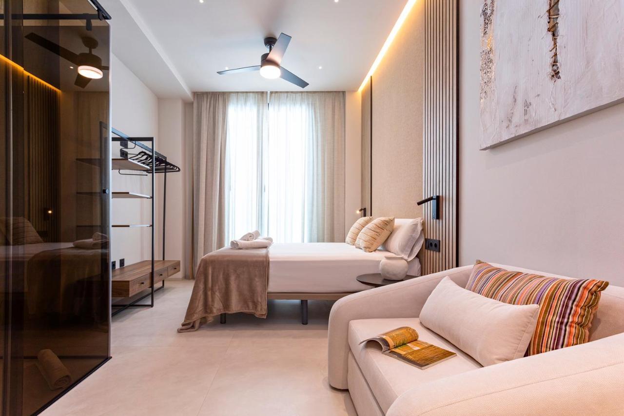 Magnificent Renovated 2bd 2bth Duplex With Terrace - Centre Appartement