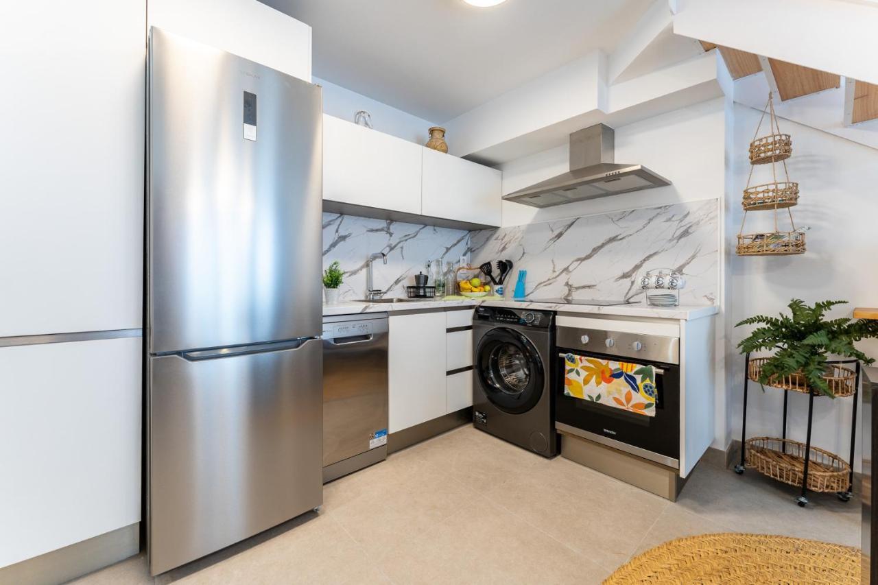Malagasuite Duplex Con Parking Apartment Malaga