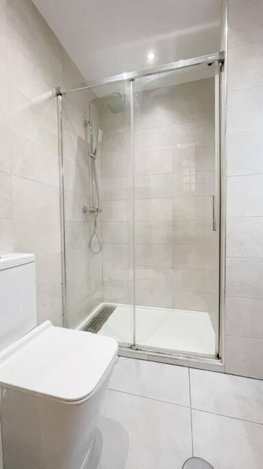 2 Bedroom Next To Plaza De La Merced