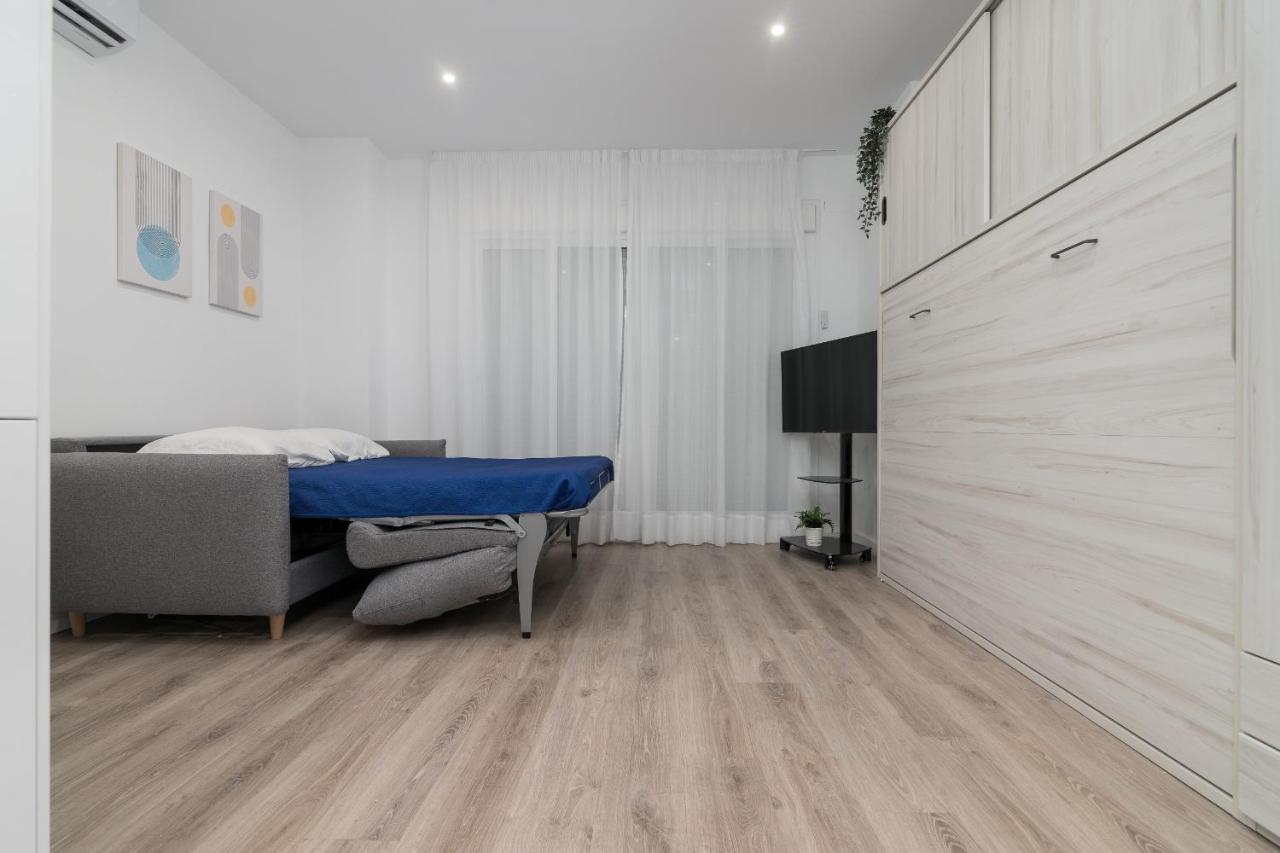 Homes Hesperides Garden Apartment Málaga