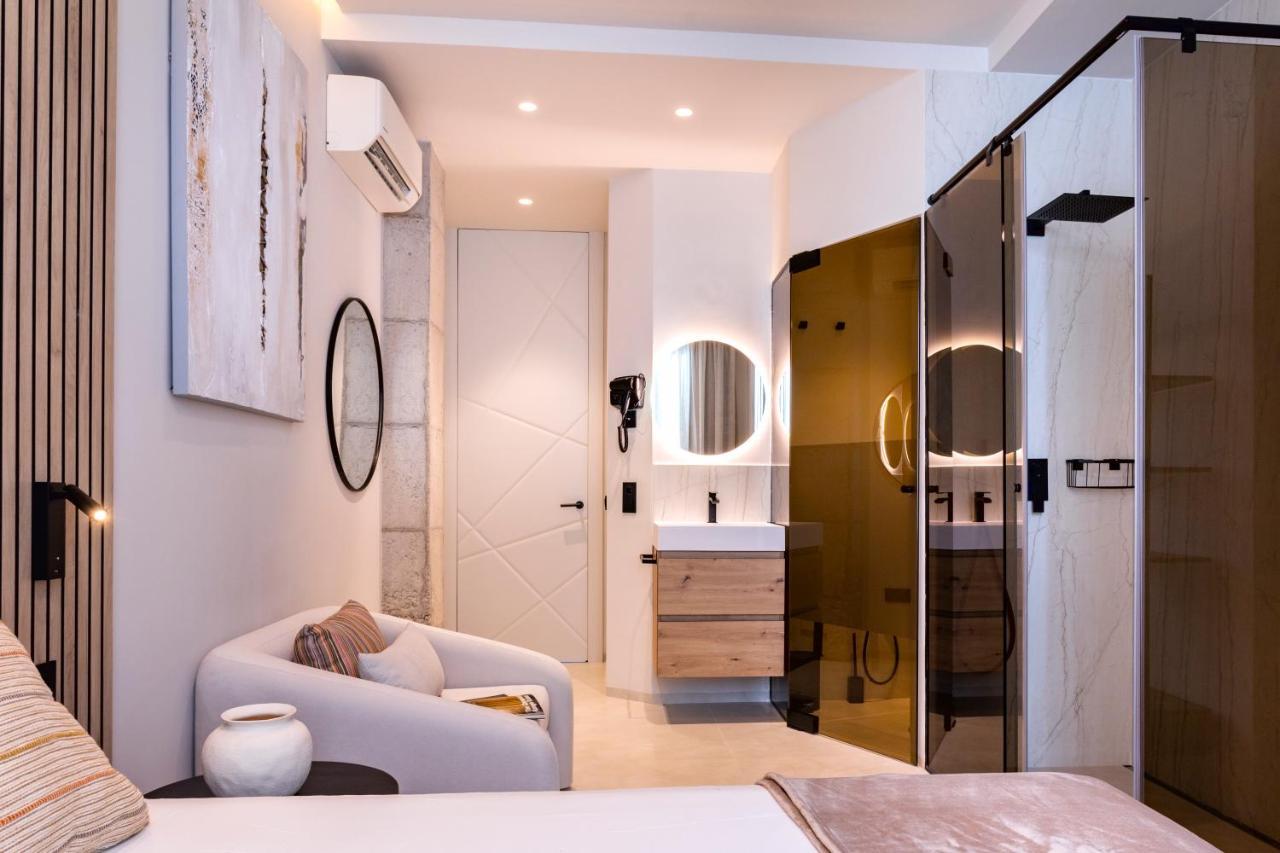 Magnificent Renovated 2bd 2bth Duplex With Terrace - Centre Appartement *