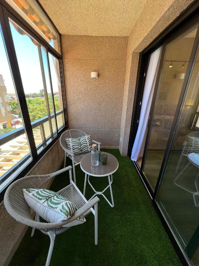 Donoso Cortes & Free Parking By Ele Apartment Malaga