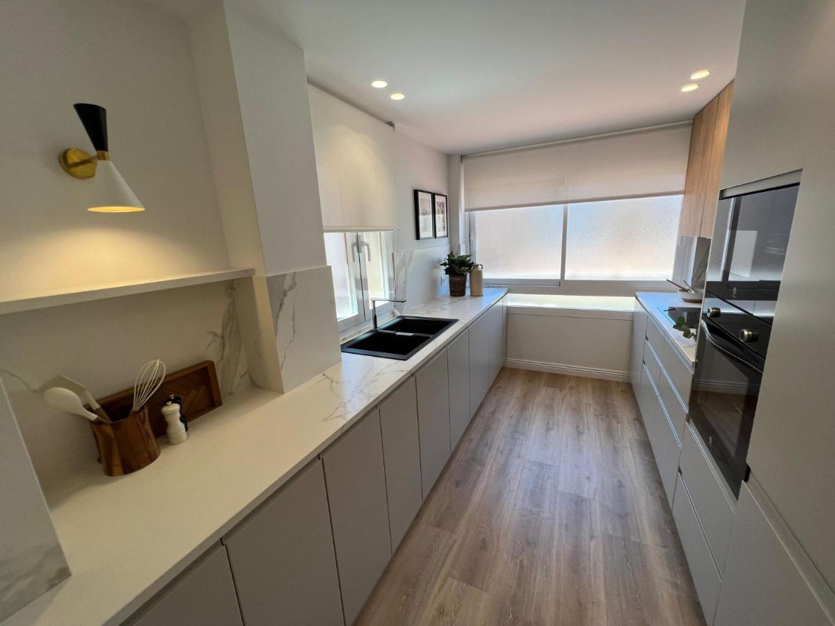 Apartment Donoso Cortes & Free Parking By Ele