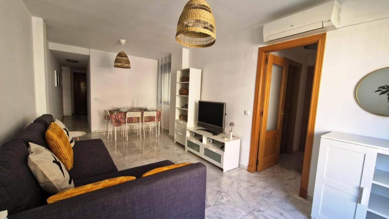 Centro Y Playa Apartment