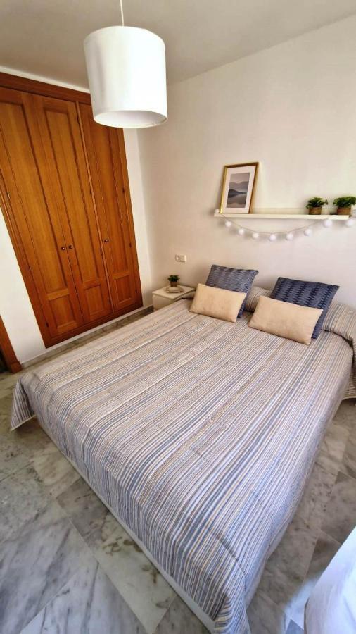 Centro Y Playa Apartment *