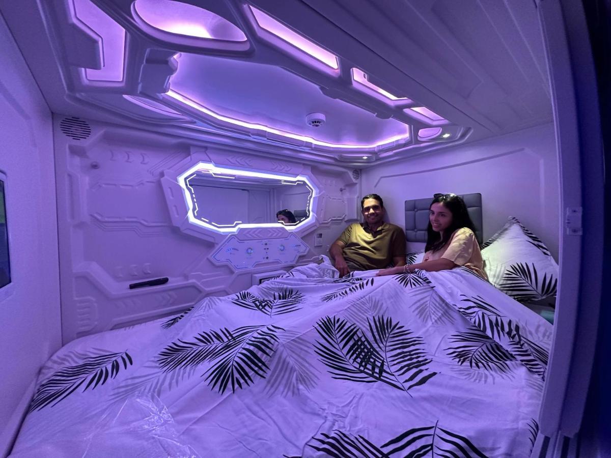 Kapselhotel Good Vibes Only Capsule