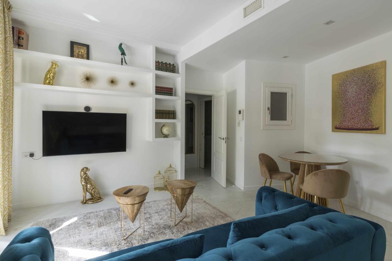 Aparthotel The Clock House Luxury Urban Suites Malaga